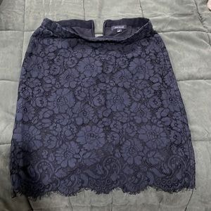 Ann Taylor laced floral printed pencil skirt